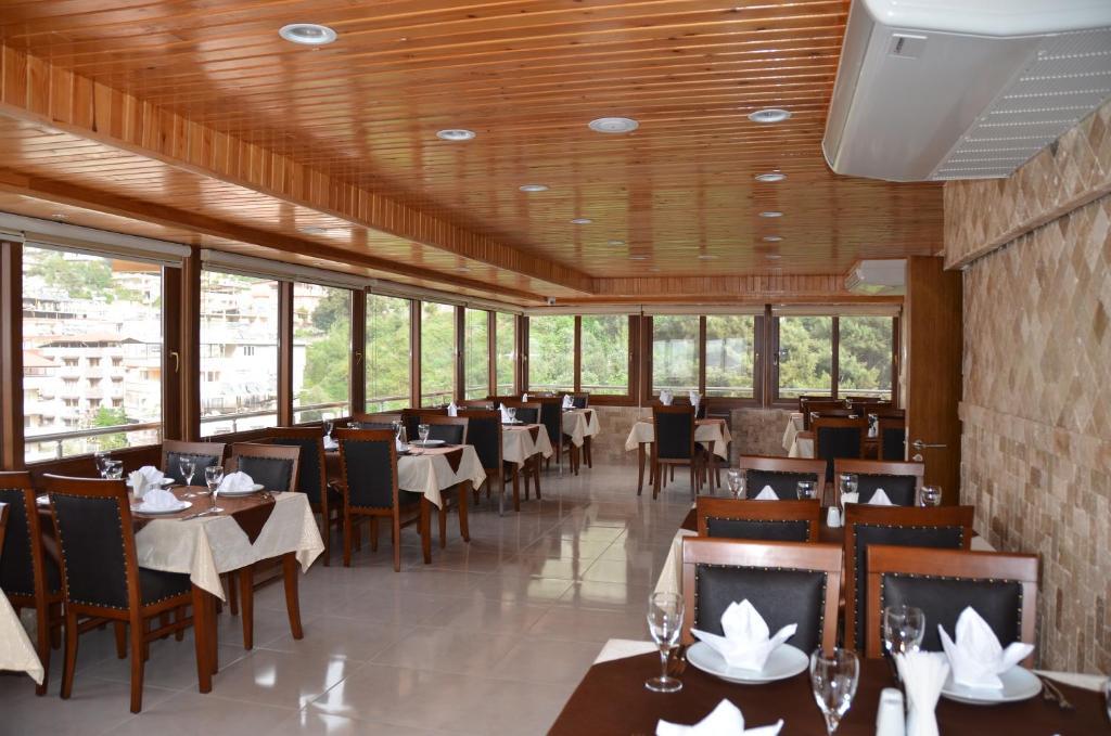 Saadet Grand Hotel Хатай Екстериор снимка
